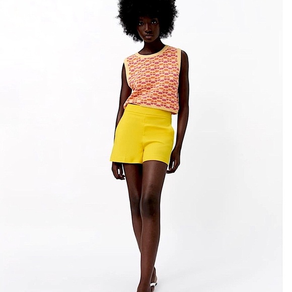 Zara high waisted shorts - Picture 2 of 6